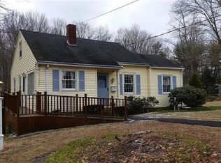 12 Flanders Rd, East Hampton, CT 06424