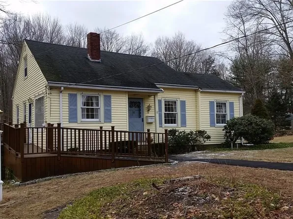 12 Flanders Rd, East Hampton, CT 06424