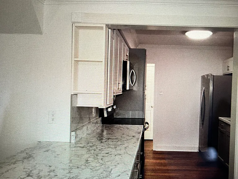 9301 Oakshire Cir — Photo 9