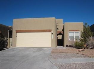 9705 Larnaca Rd NE, Albuquerque, NM 87122