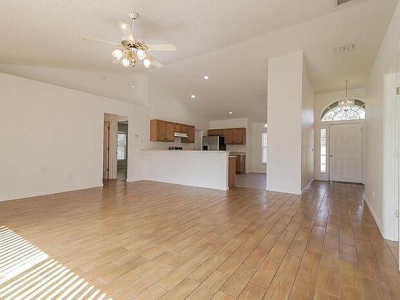 4th image of 1311 Bladon Ave