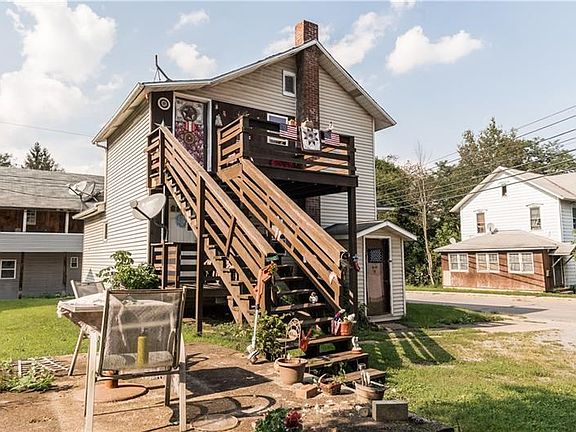 4th image of 143 Susquehanna Ave