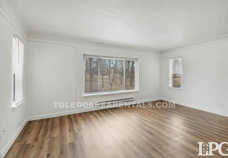 2224 Torrey Hill Dr #5 — Photo 2