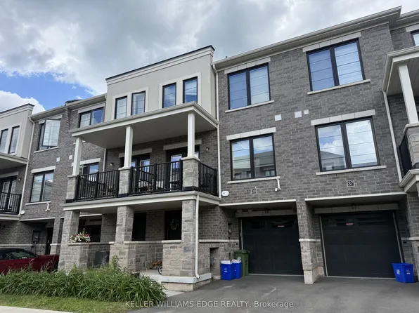 383 Dundas St E #38, Hamilton, ON L8B 1X6