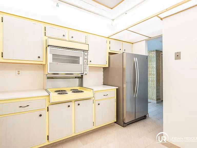 9500 W Bay Harbor Dr #7D — Photo 15