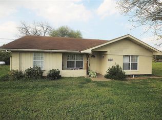 1401 E Tom Green St, Brenham, TX 77833