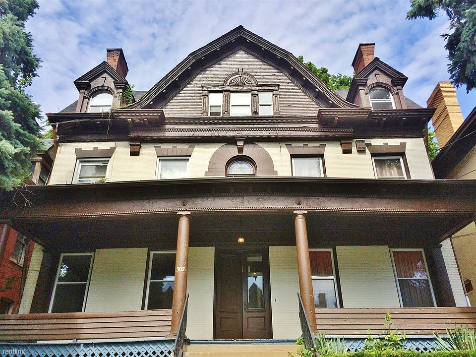 302 S Fairmount