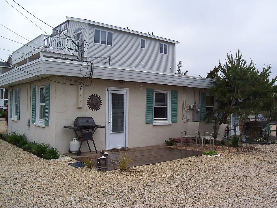 welcome to your little piece of heaven on LBI
