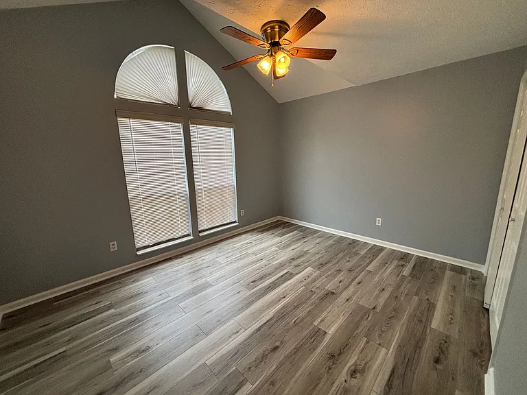6903 Ross Dr — Photo 20