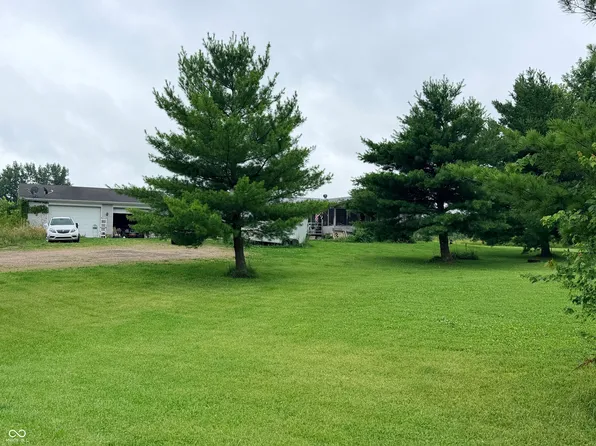5130 S The Farm Rd, Rushville, IN 46173
