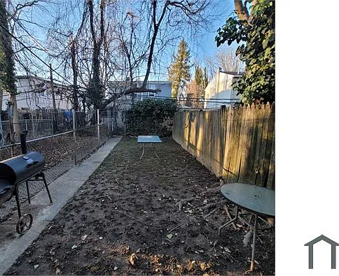 125 E Hortter St — Photo 18
