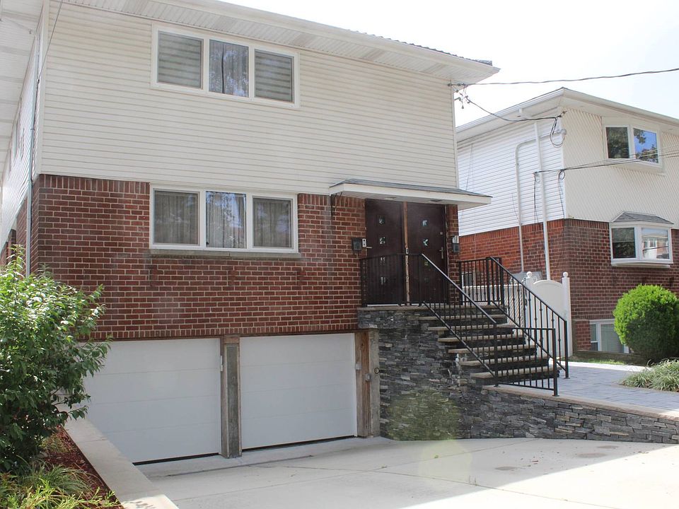 1st image of 7912 153rd Ave