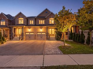 705 Yarfield Cres, Newmarket, ON L3X 0H4