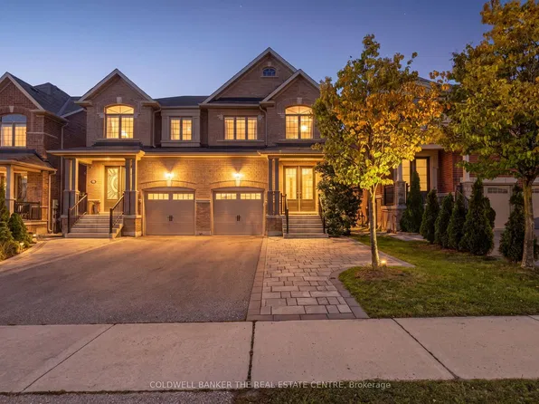 705 Yarfield Cres, Newmarket, ON L3X 0H4