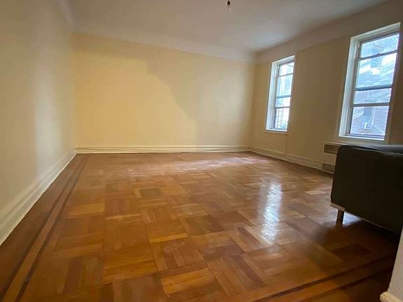 2nd image of 2709 Ocean Ave #1AA