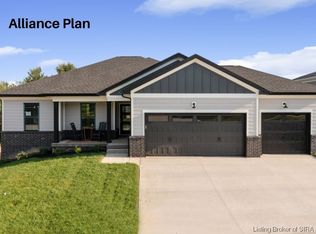 7012 Oaken Ln, Lanesville, IN 47136