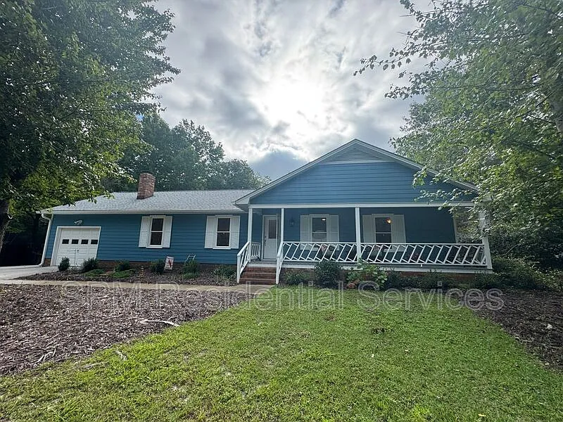 3 bed, 2.0 bath, 1655 sqft, $2,750 — Photo 1