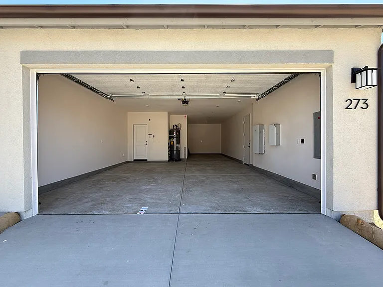 273 Paxton Way — Photo 22