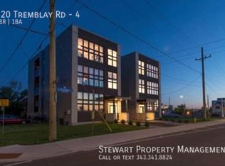 320 Tremblay Rd #4, Ottawa, ON K1G0A5