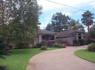 2760 Bay Forest Dr, Westlake, LA 70669