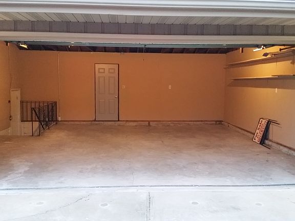 4th image of 9060 Schafer Dr