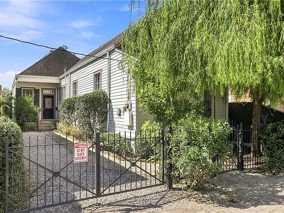 2nd image of 4022 Annunciation St