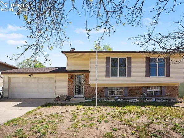 2645 E Prescott Cir, Colorado Springs, CO 80916