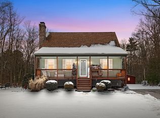 7 Lenlor Ln, Millville, MA 01529