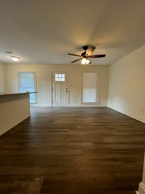 549 Wonder Lane - 1 — Photo 3