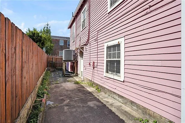 3115 Nashville Ave — Photo 25