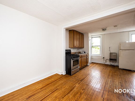 4th image of 47 Bartlett St #3A