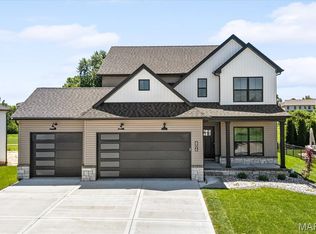 806 Bridgeway, O'Fallon, IL 62269