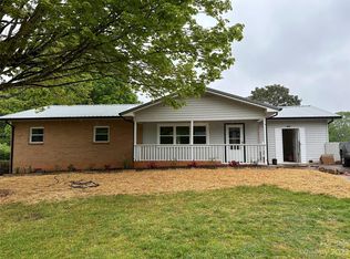 1845 Connelly Springs Rd, Lenoir, NC 28645