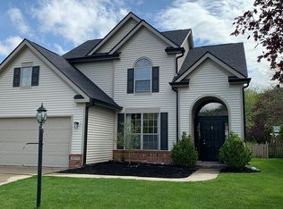 10304 Lakeland Dr, Fishers, IN