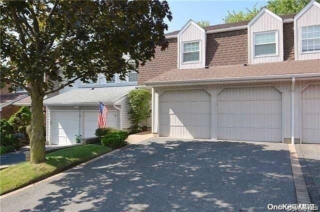 1st image of 95 Woodlake Drive W #95