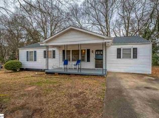 23 Echols Dr, Greenville, SC 29605