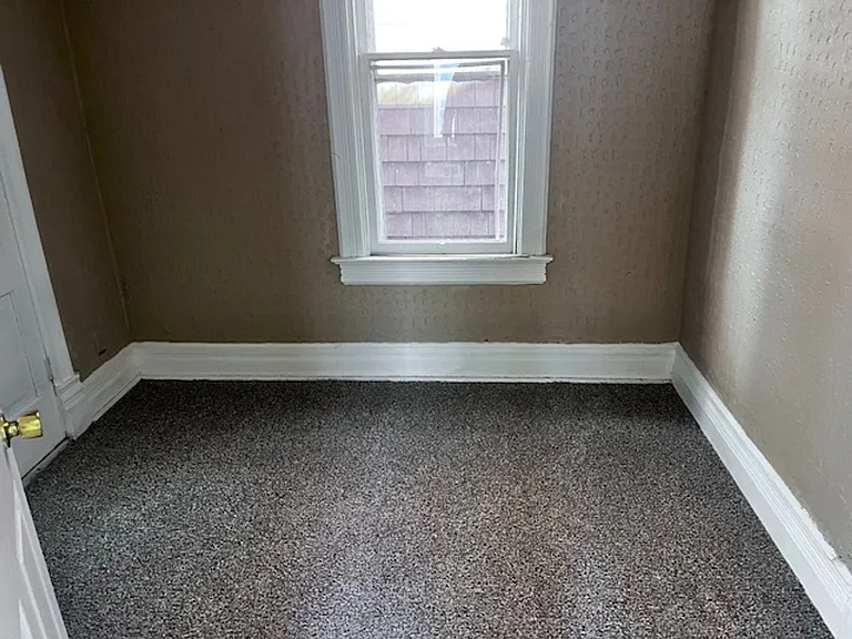 308 E Archer Ave — Photo 12