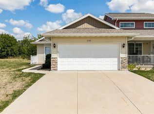 6349 Muirfield Dr SW, Cedar Rapids, IA 52404