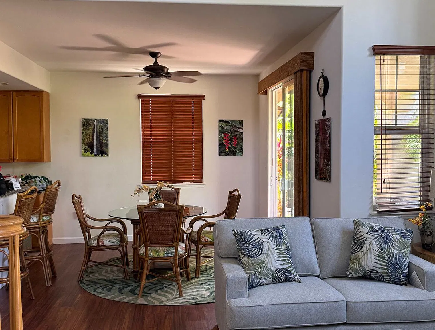 2 bed, 2.0 bath, 1227 sqft, $6,956 — Photo 2