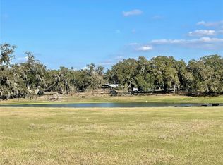 SE 155th Ave, Weirsdale, FL 32195