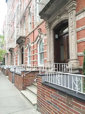 Rented by Waverly Realty Associates | media 5