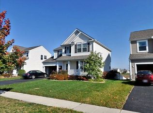 141 Brenden Park Dr, Etna, OH 43062
