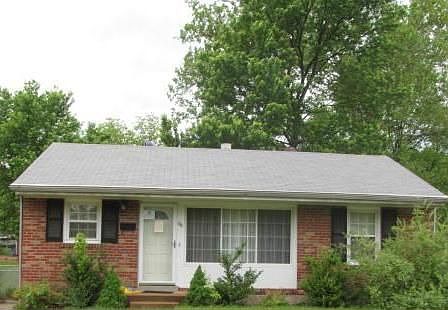 1st image of 165 De Smet Dr