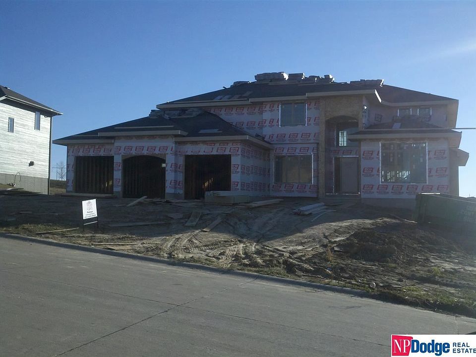 2nd image of 18667 Oregon Cir