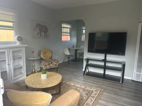 407 W San Ysidro Blvd, San Diego, CA