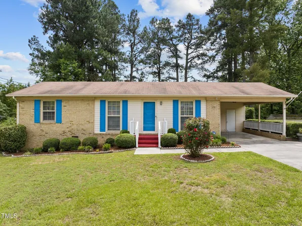 223 Windsor Dr, Roxboro, NC 27573
