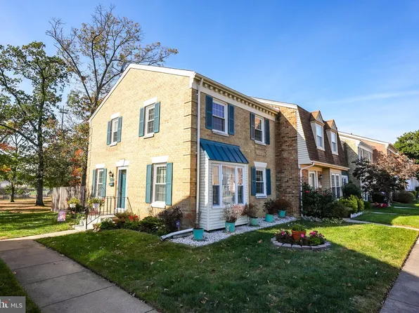 6460 Franconia Ct, Springfield, VA 22150