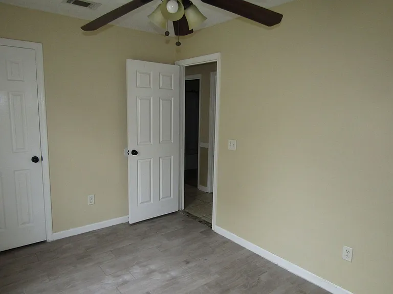 1088 Desert Shield St — Photo 14