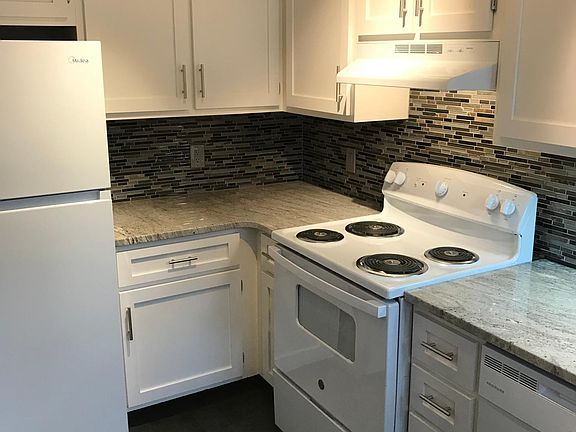 5th image of 3967 Flad Ave #3W