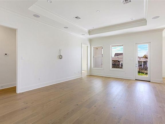 5th image of 8308 Creole Dr